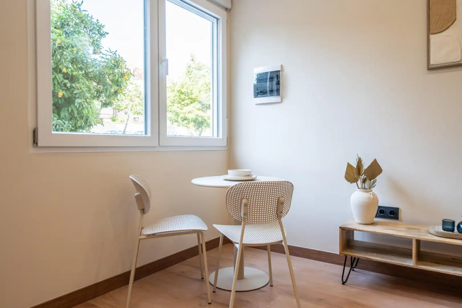 Comedor de Estudio en venta en Granada con Aire acondicionado, Calefacción y Amueblado