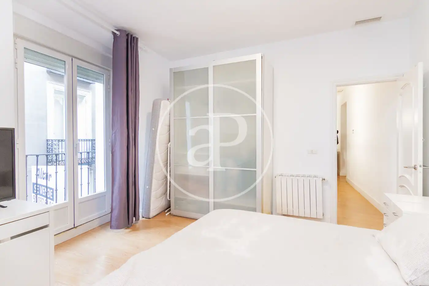 Bedroom of Flat for sale in Madrid  with Air Conditioner, Heating and Furnished