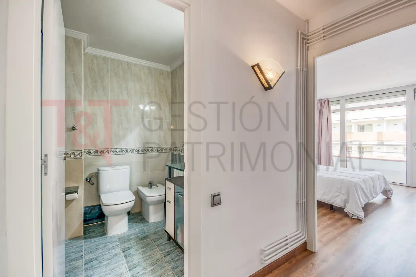 Baño de Piso en venta en Lloret de Mar con Aire acondicionado, Calefacción y Terraza