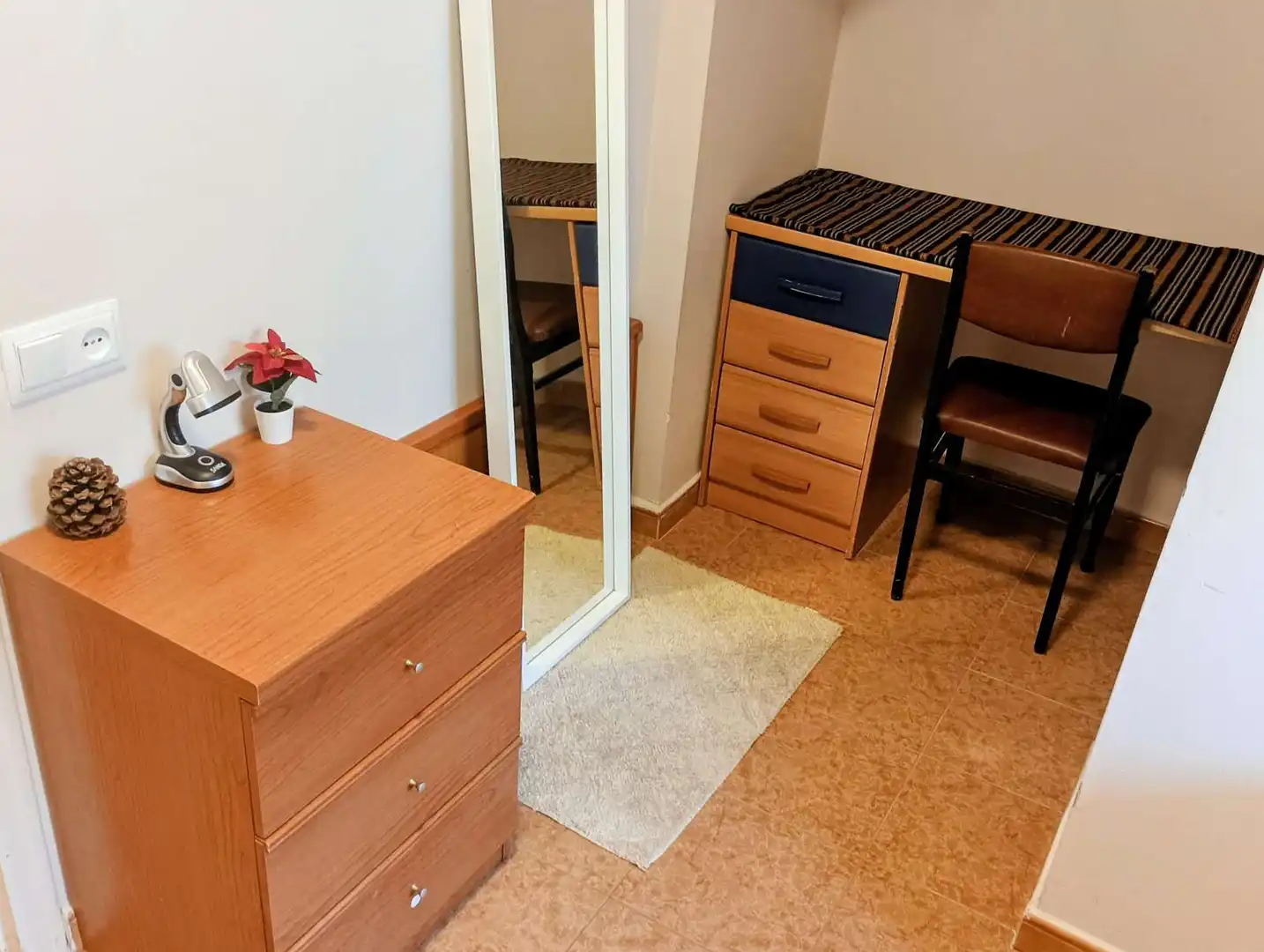 Habitación de Piso para compartir en Sant Cugat del Vallès con Aire acondicionado, Calefacción y Terraza
