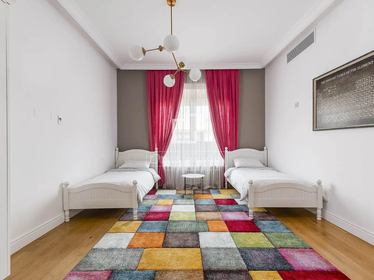 Bedroom of Attic for sale in Barcelona  with Air Conditioner, Heating and Parquet flooring