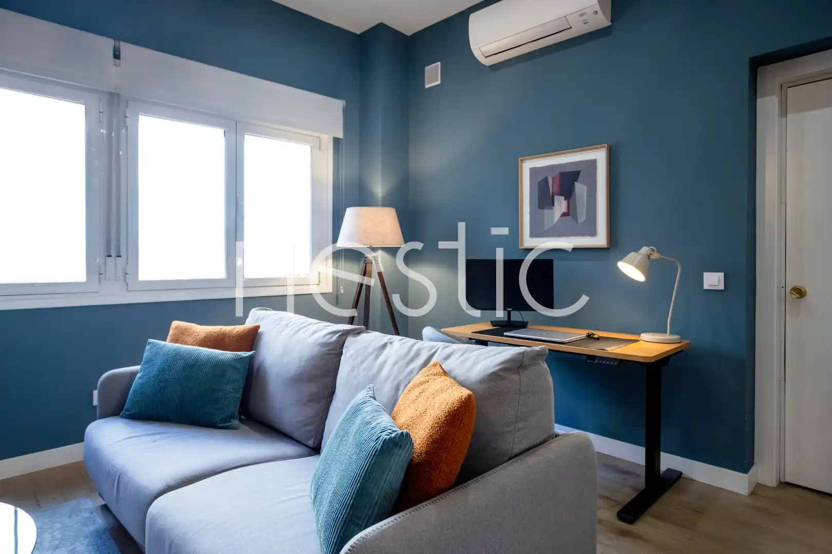 Sala de estar de Apartamento de alquiler en Madrid con Aire acondicionado, Calefacción y Amueblado