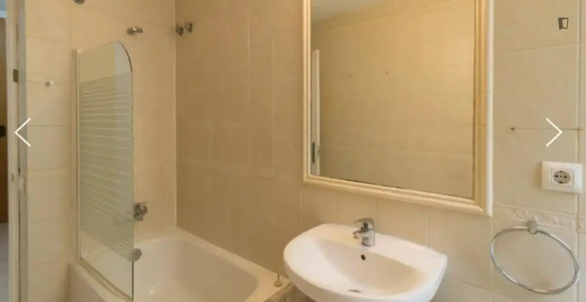 Appartement compact avec ascenseur à louer à Ciutat Vella, imagen 4
