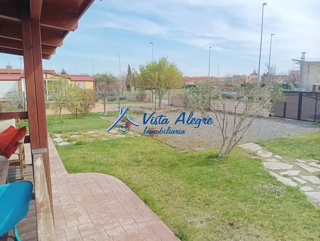 Terrassa de Casa o xalet en venda en Rodezno amb Calefacció i Moblat