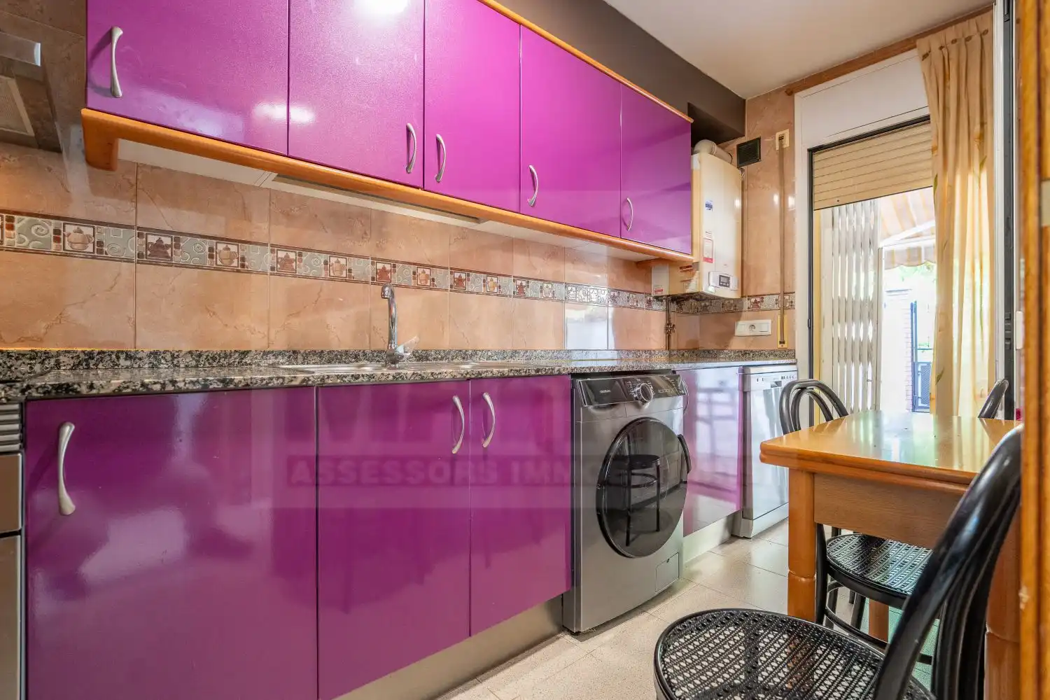 Cocina de Casa adosada en venta en Constantí con Aire acondicionado, Calefacción y Jardín privado