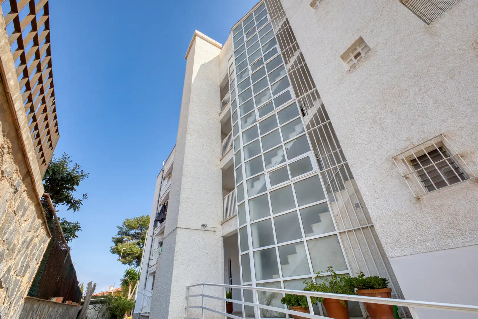 Exterior view of Flat for rent in El Campello  with Air Conditioner, Heating and Private garden