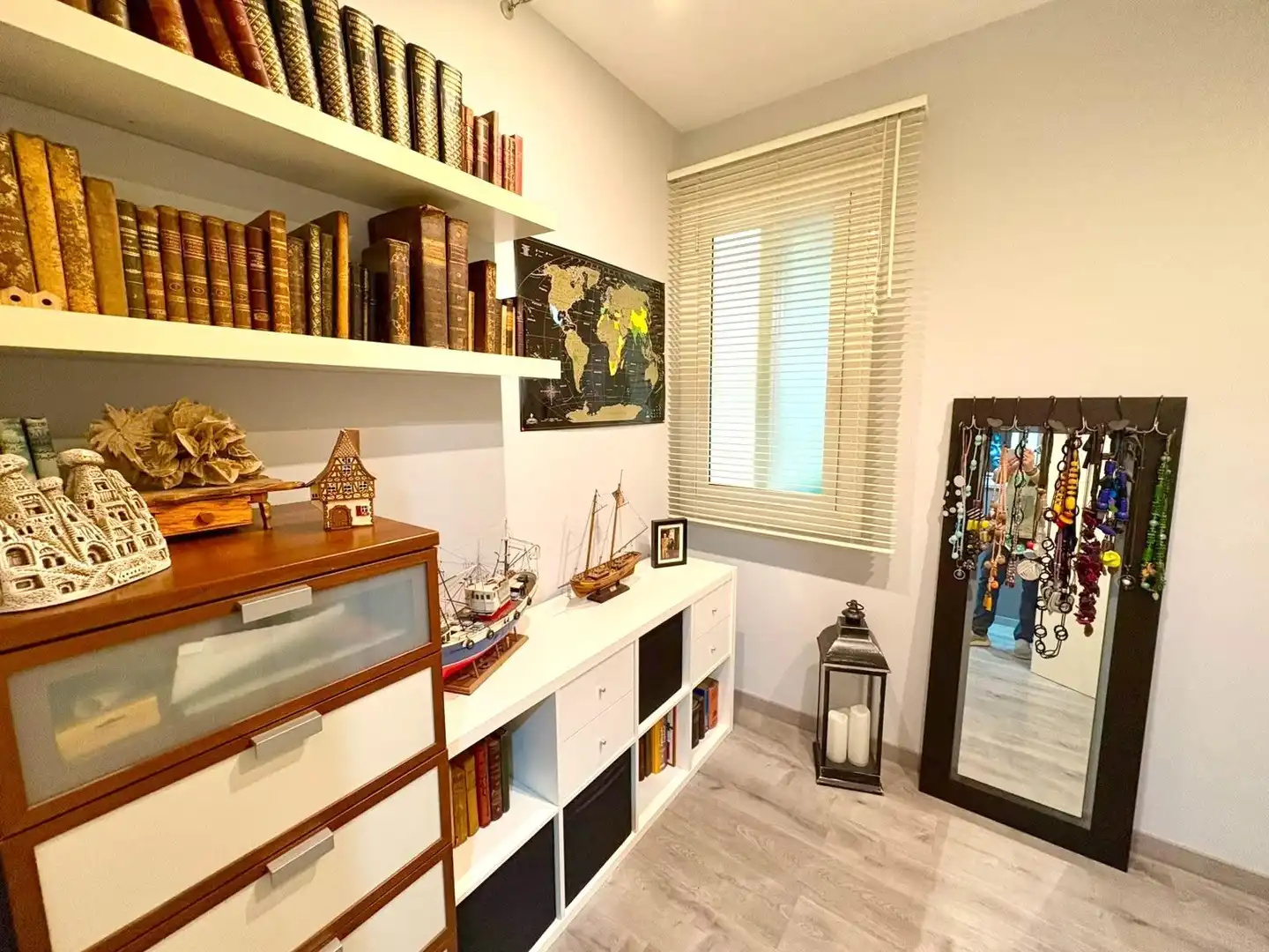 Sala de estar de Piso en venta en Barcelona con Aire acondicionado, Parquet y Balcón