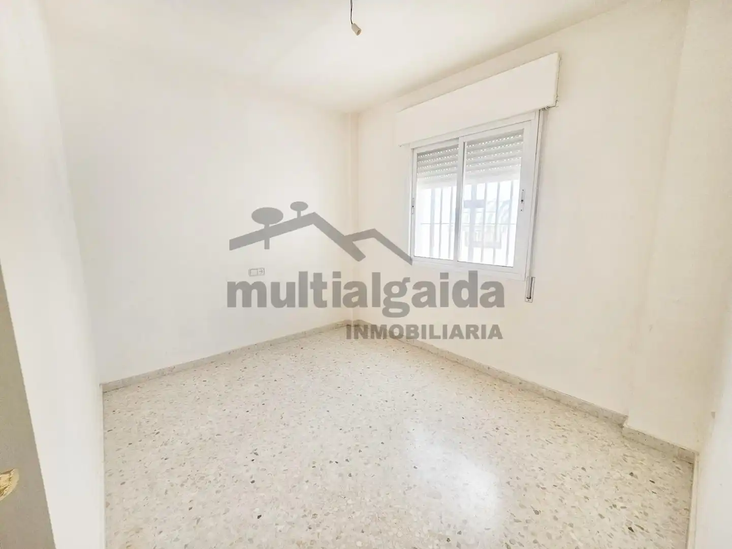 Habitación de Casa adosada en venta en Sanlúcar de Barrameda con Terraza y Trastero