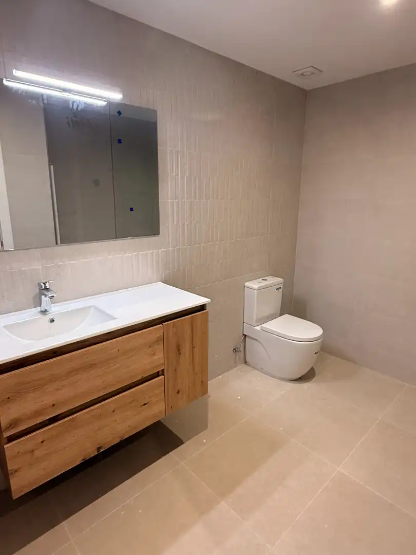 New build Flat with pool for sale in Carrer del Pla de Salt, imagen 8