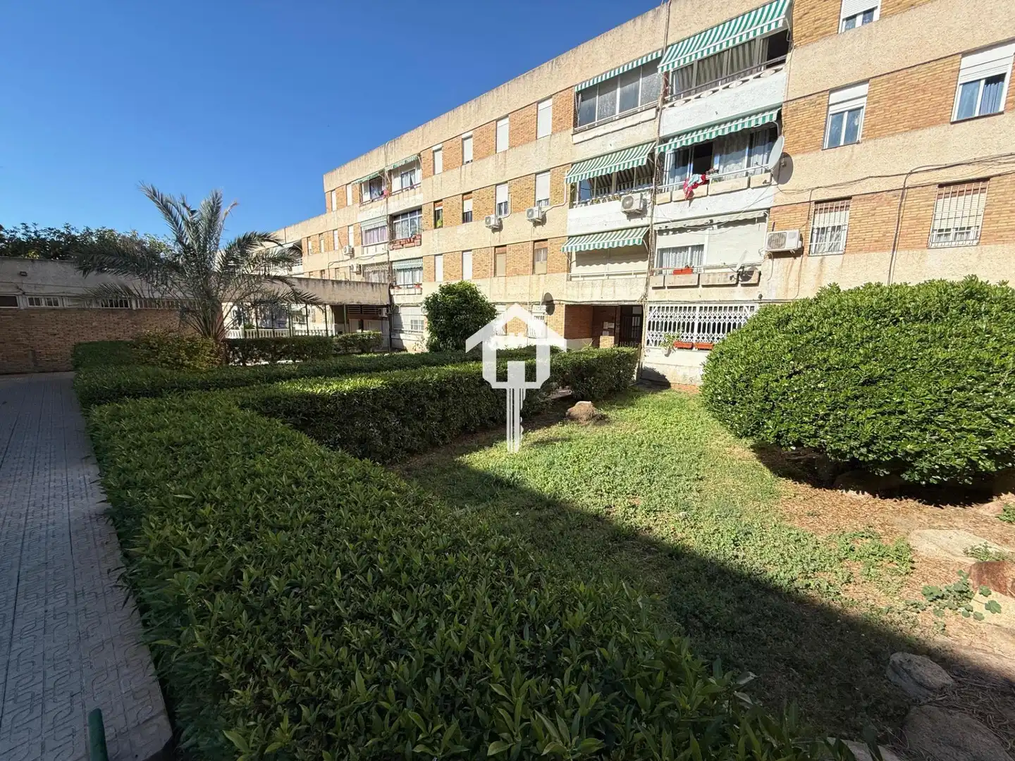 Pis amb jardí en venda a Calle Calle Pintor Antonio Amorós, imagen 30