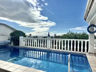 Detached house with pool for sale in Calahonda, imagen 6