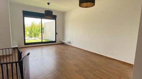 Photo 4 of Detached homes for rent in Calle Riu Túria, Nueva Santa Barbara - Cruz de Gracia, Godella