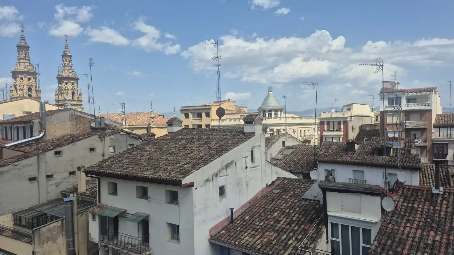 Exterior view of Flat for sale in  Logroño  with Heating, Parquet flooring and Storage room