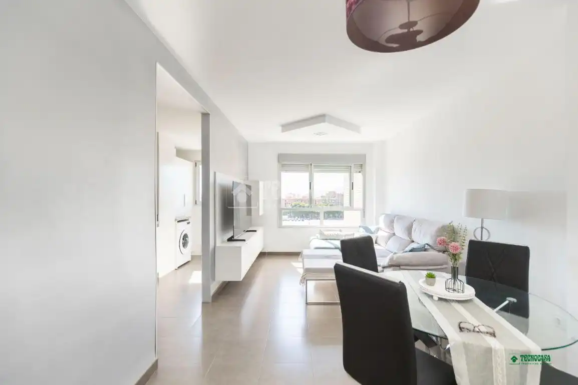 Sala de estar de Piso en venta en Almería con Aire acondicionado y Trastero