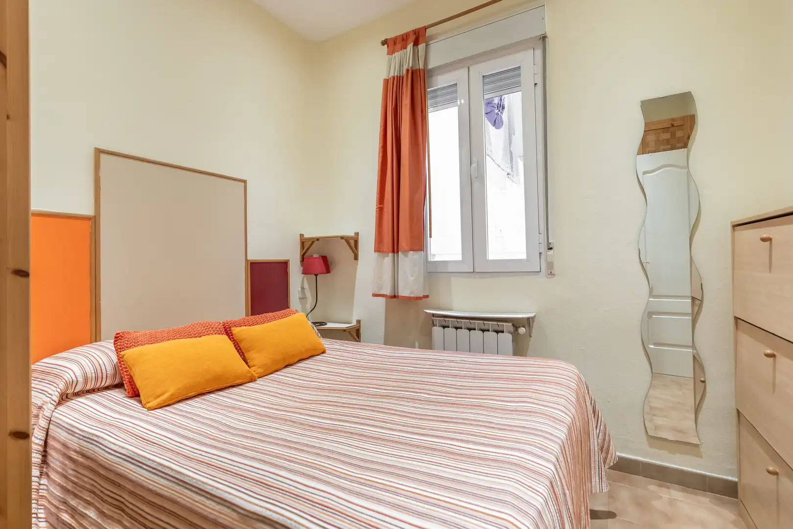 Schlafzimmer von Wohnung zum Verkauf in Madrid mit Heizung
