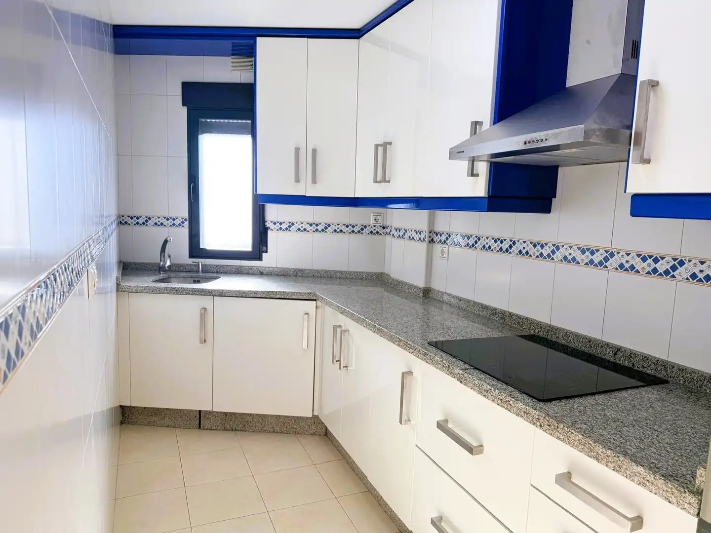 Wohnung zur Miete in Julio Moreno, Playa de Granada