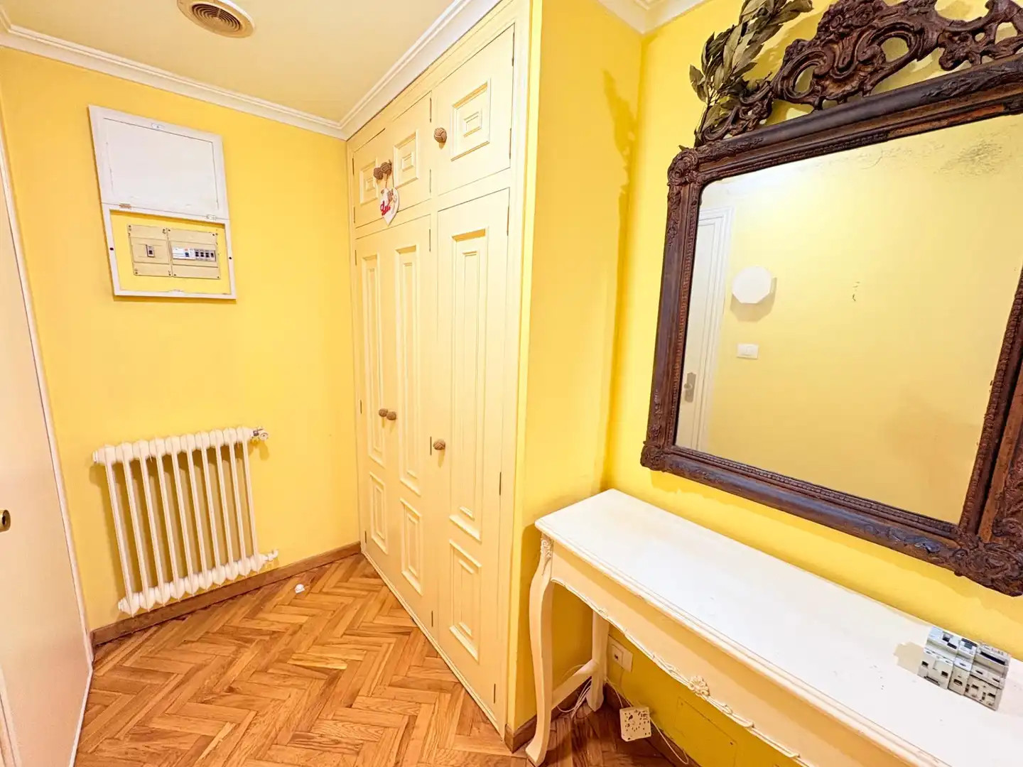 Piso en venta en Ponferrada con Calefacción, Trastero y Amueblado