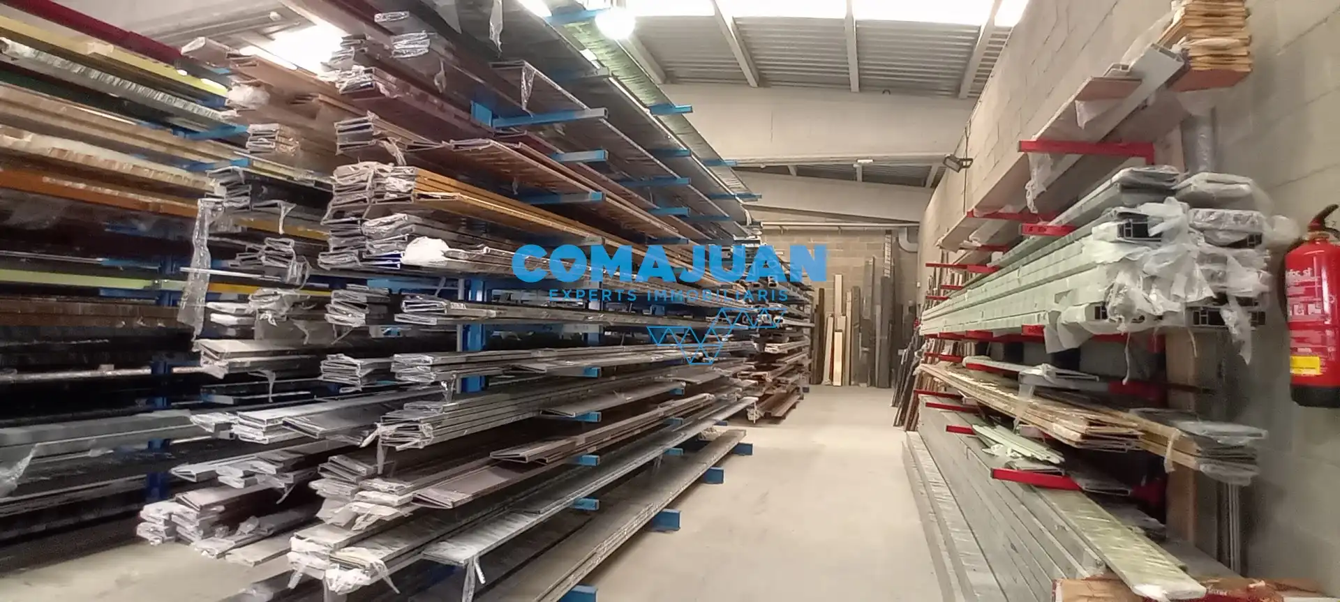 Fabrikhallen zum Verkauf in Calella