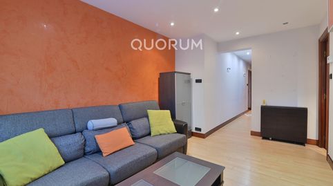 Foto 3 de Piso en venta en Calle Calle Médico Antonio Eguiluz, Santutxu - Basarrate, Bilbao