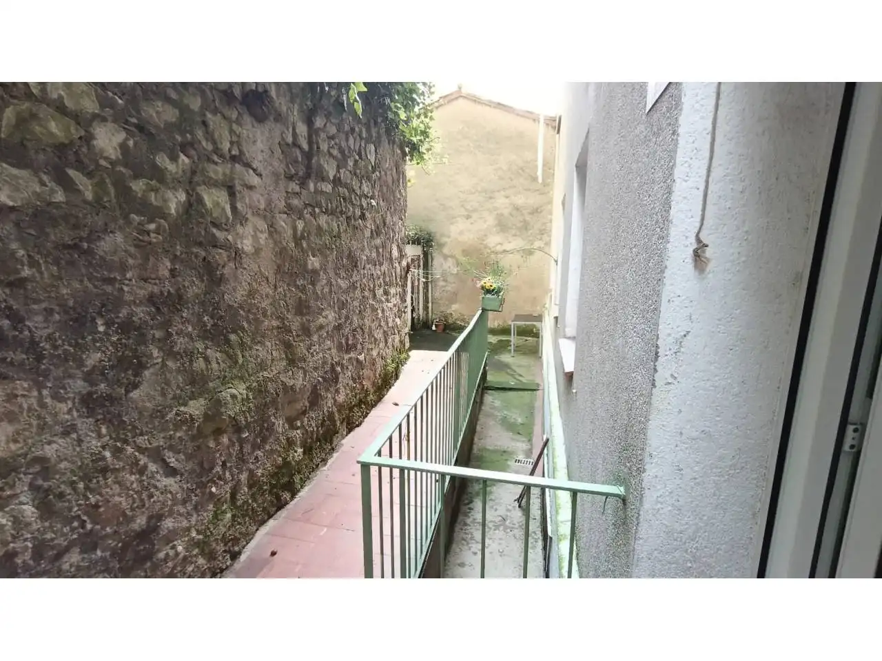 Exterior view of Flat for sale in Berga  with Terrace and Balcony