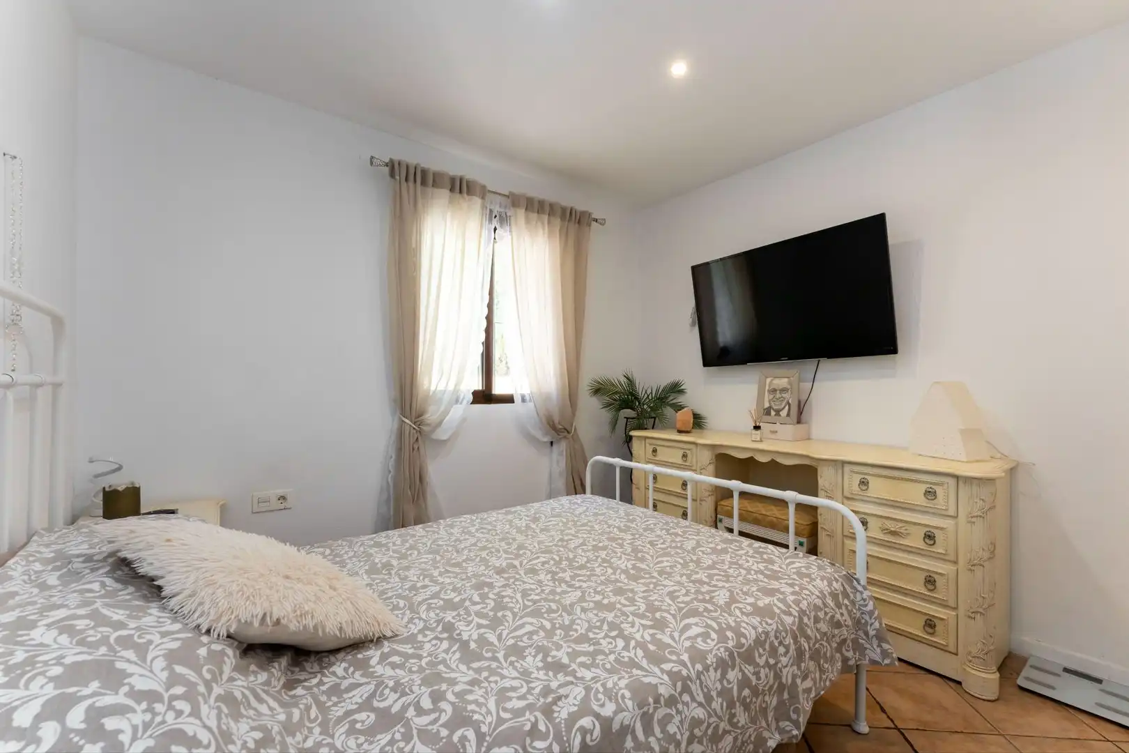 Habitación de Finca rústica en venta en Cártama con Aire acondicionado y Trastero