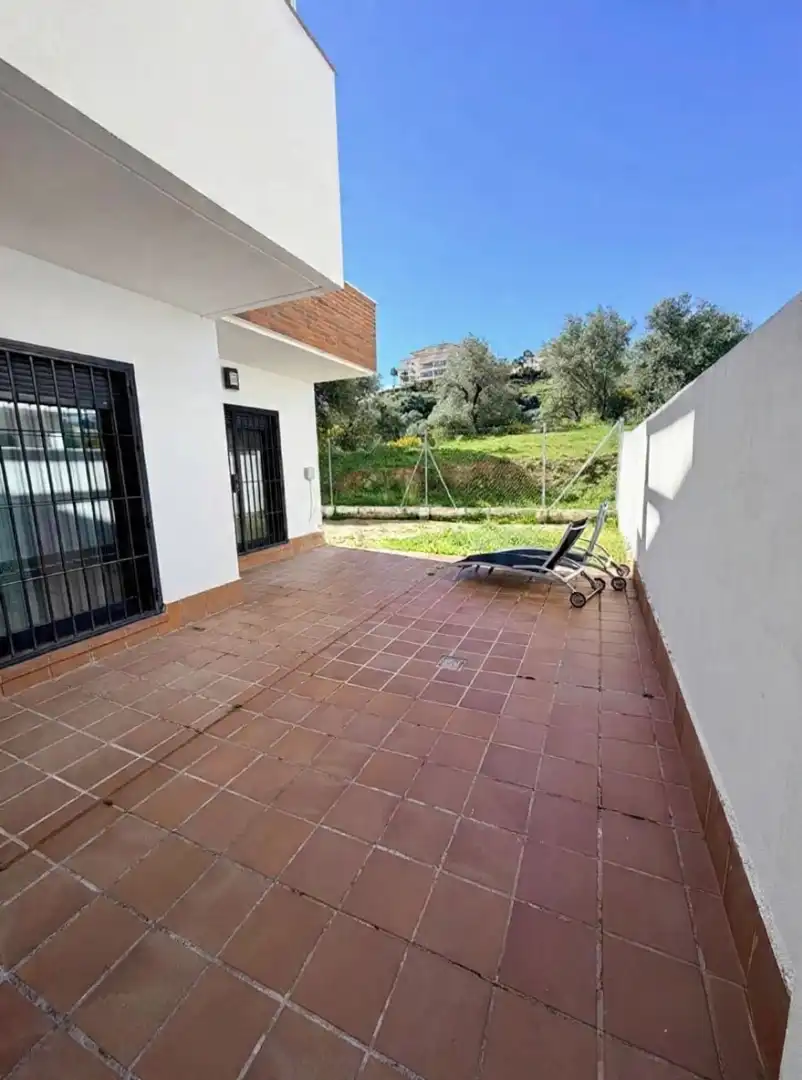 Terraza de Piso en venta en Mijas con Aire acondicionado, Jardín privado y Terraza