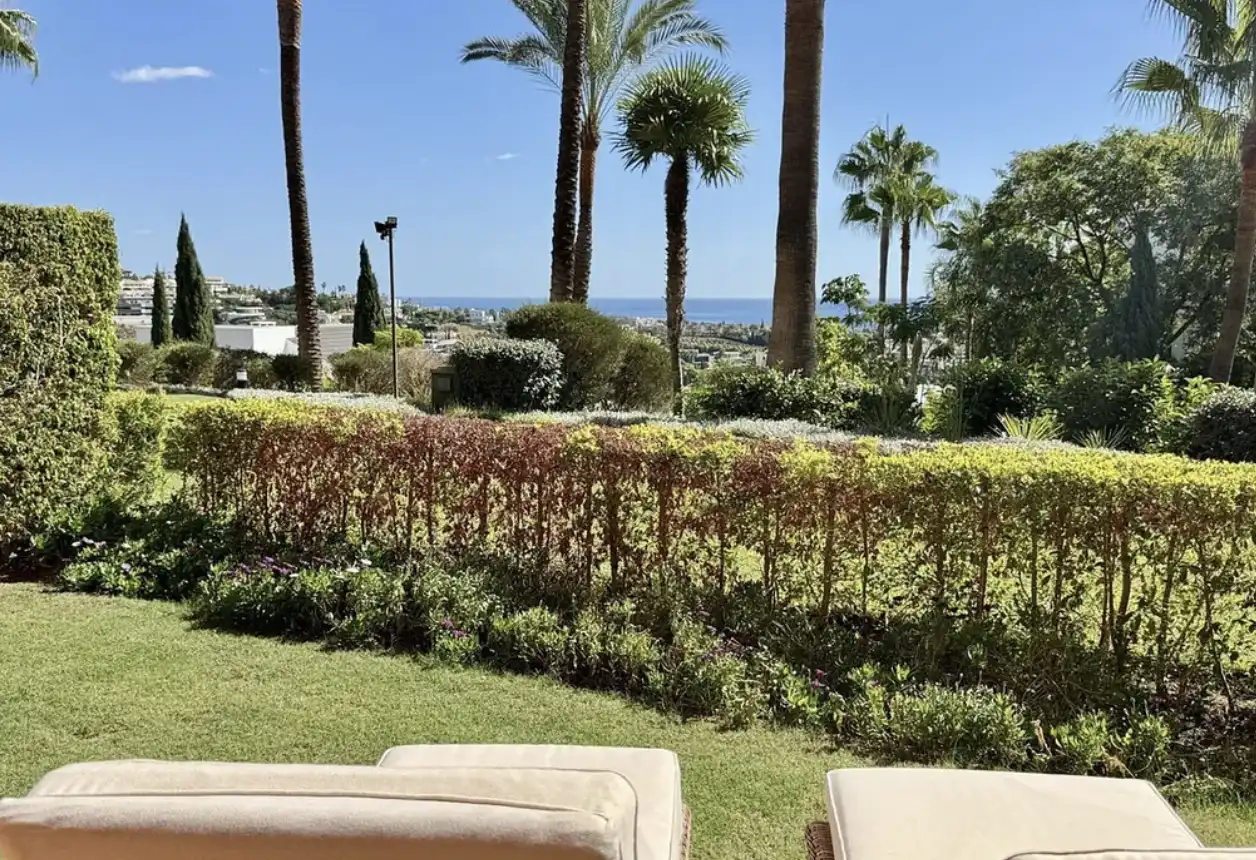 Ground floor for sale in Benahavís, Málaga