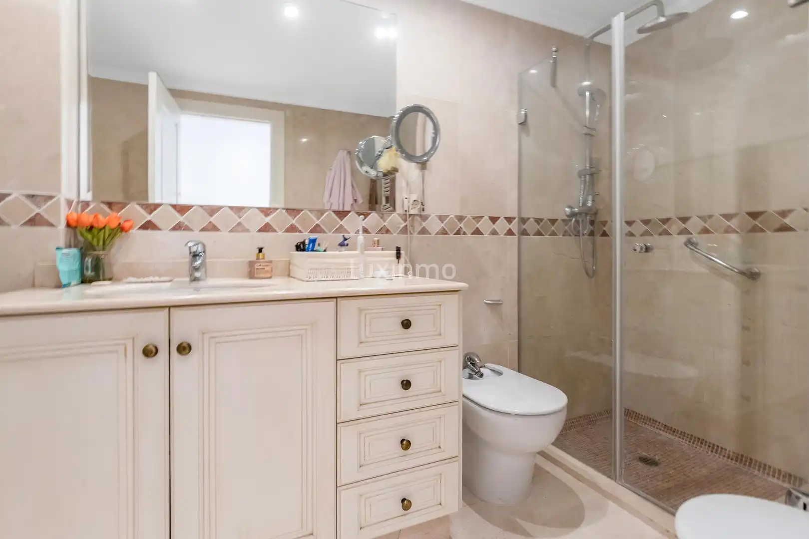 Badezimmer von Erdgeschoss zum Verkauf in L'Olla