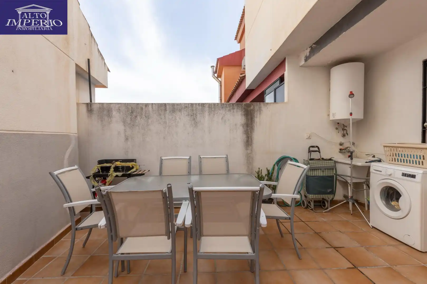Terrasse von Haus oder Chalet zum Verkauf in Churriana de la Vega mit Klimaanlage, Terrasse und Balkon