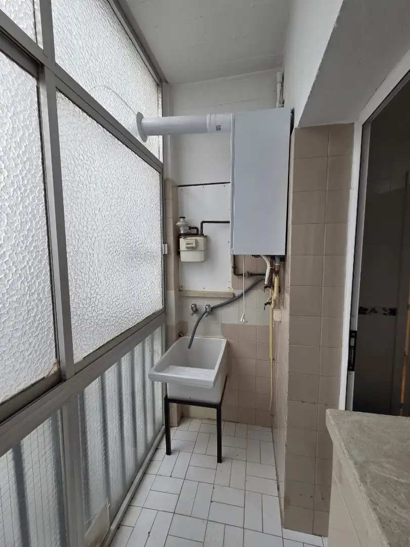 Bathroom of Flat for rent in Badajoz  with Air Conditioner, Heating and Terrace