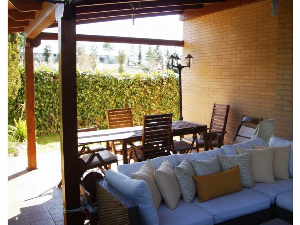 Terrassa de Planta baixa de lloguer en Boadilla del Monte amb Forn