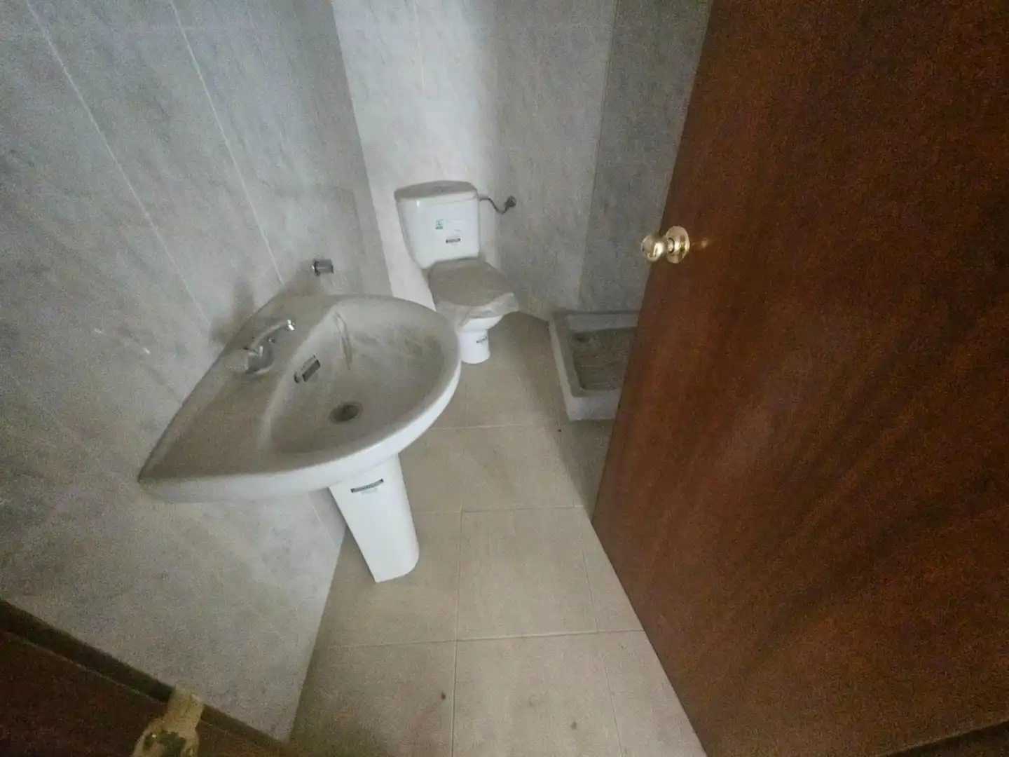 Gewerbefläche zum Verkauf in Carrer de Pere de Cavassèquia 9, imagen 4