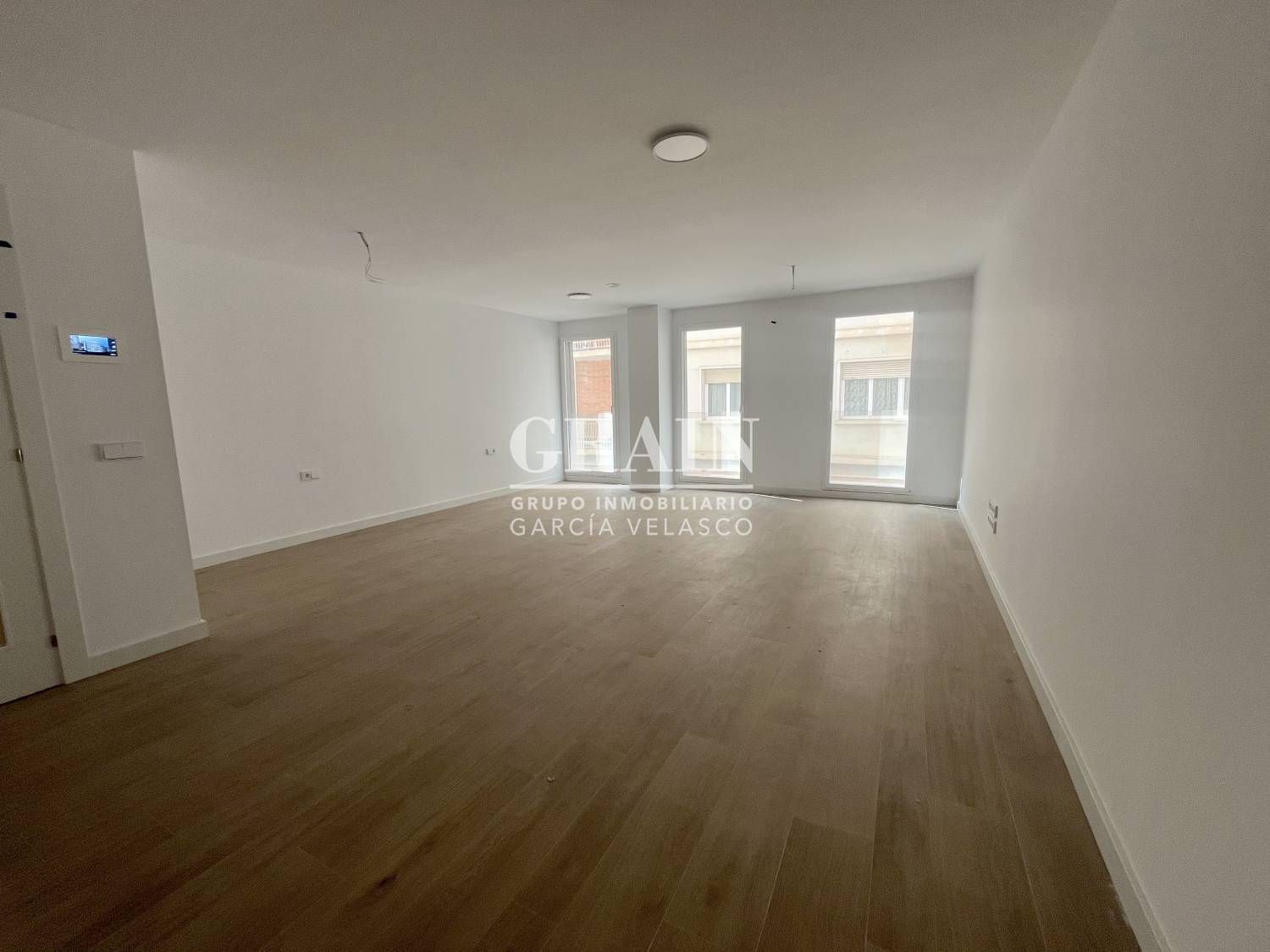 Exterior view of Flat for sale in  Albacete Capital  with Air Conditioner, Heating and Storage room