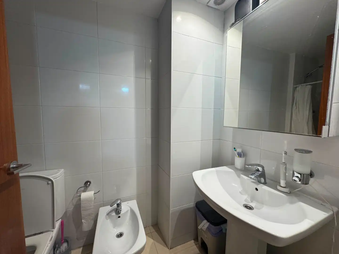 Baño de Piso en venta en Olot con Calefacción, Trastero y Balcón