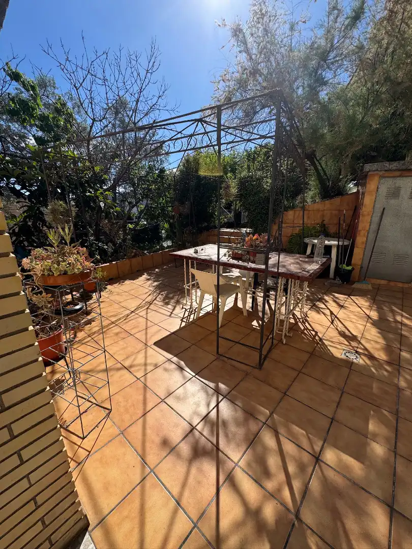 Terrassa de Casa o xalet en venda en Corbera de Llobregat amb Jardí privat, Balcó i Alarma