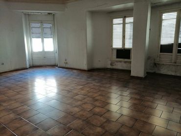 Piso con balcón en venta en Centro