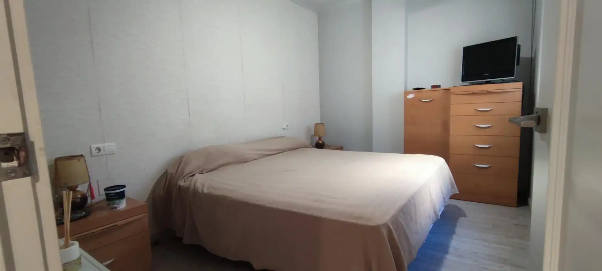 Schlafzimmer von Dachboden zur Miete in Santa Pola mit Möbliert und Gemeinschaftspool