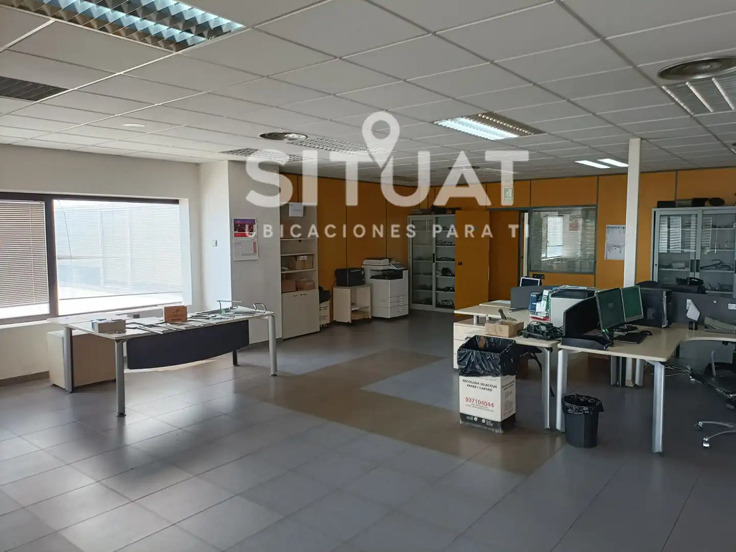 Nave industrial de alquiler en Barberà del Vallès con Calefacción y Alarma