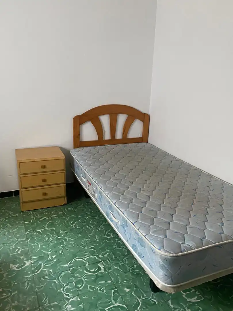 Piso de alquiler en Carrer Figuerola, La Devesa