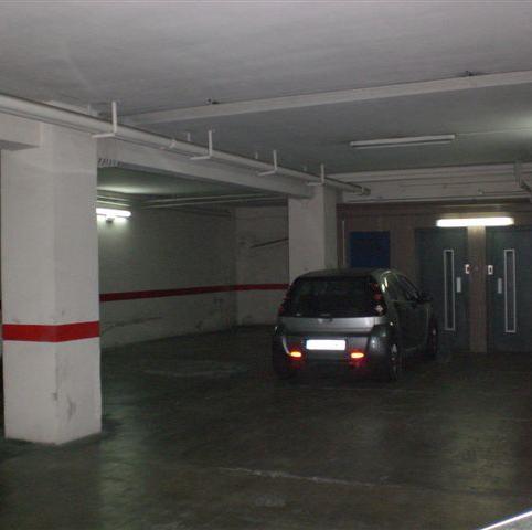 Photo 2 of Garage for rent in  Avenida Riera de Cassoles, 54, Vila de Gràcia,  Barcelona Capital