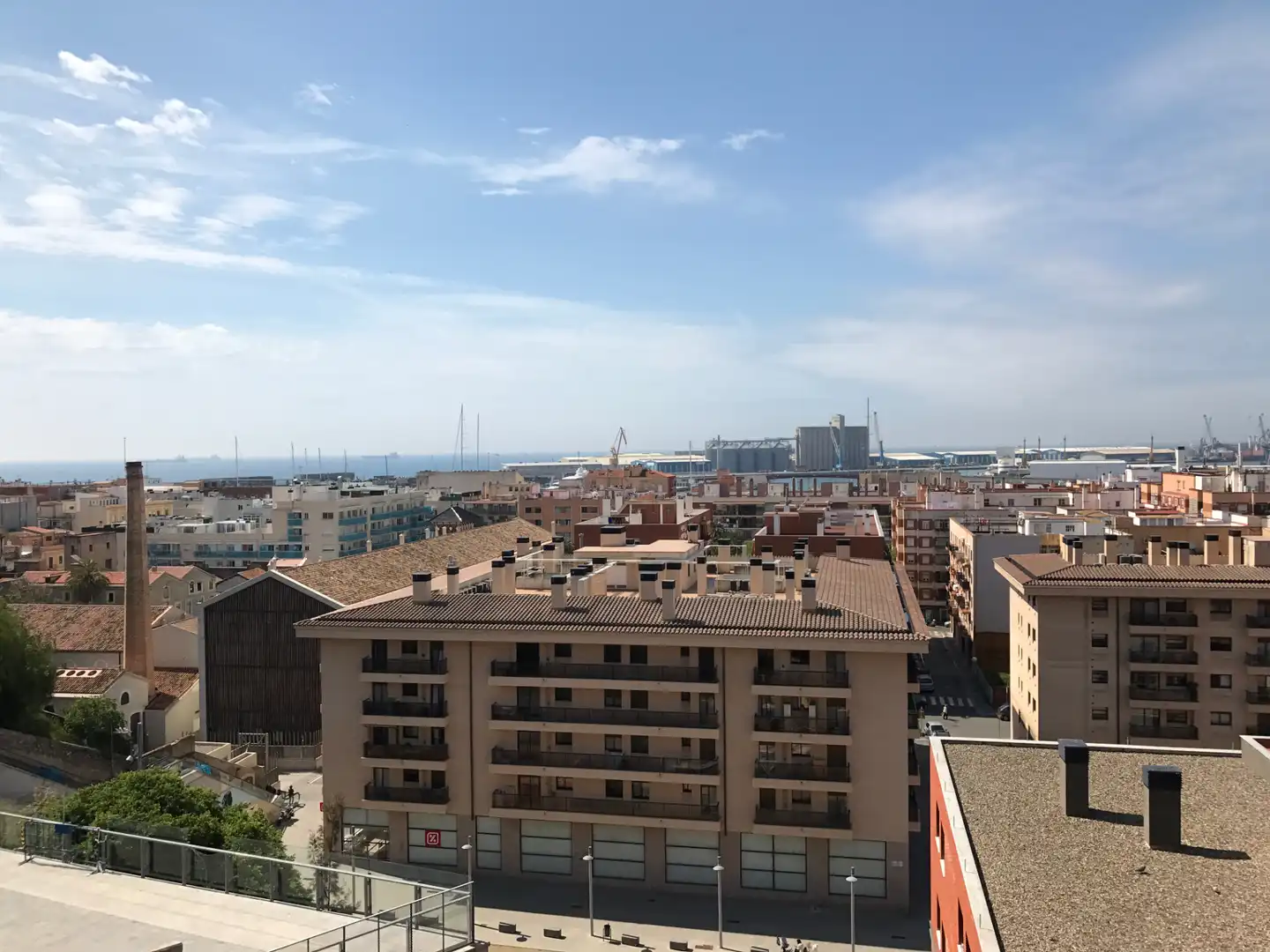 Exterior view of Flat for rent in Tarragona  with Air Conditioner, Terrace and Oven