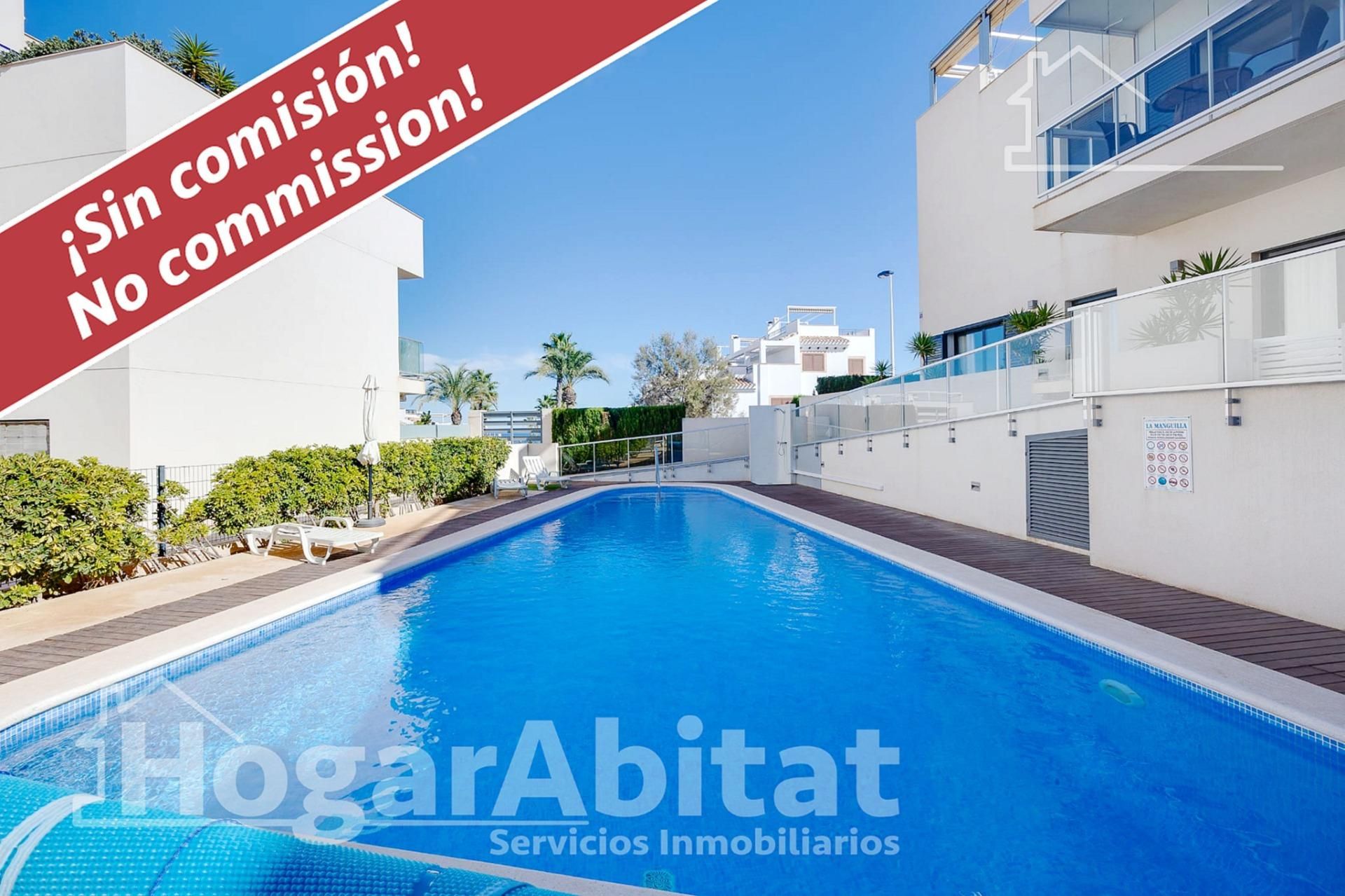 Swimming pool of Flat for sale in Torrevieja  with Air Conditioner, Heating and Private garden