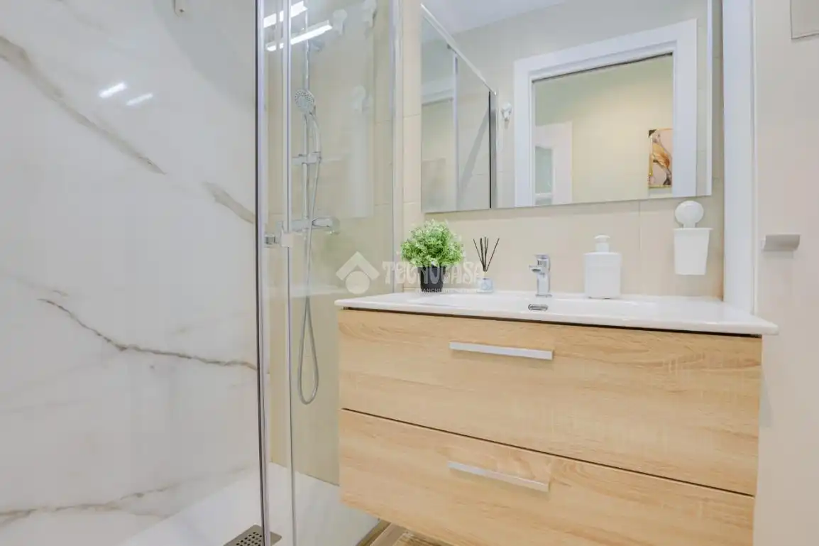 Baño de Piso en venta en Rubí con Balcón