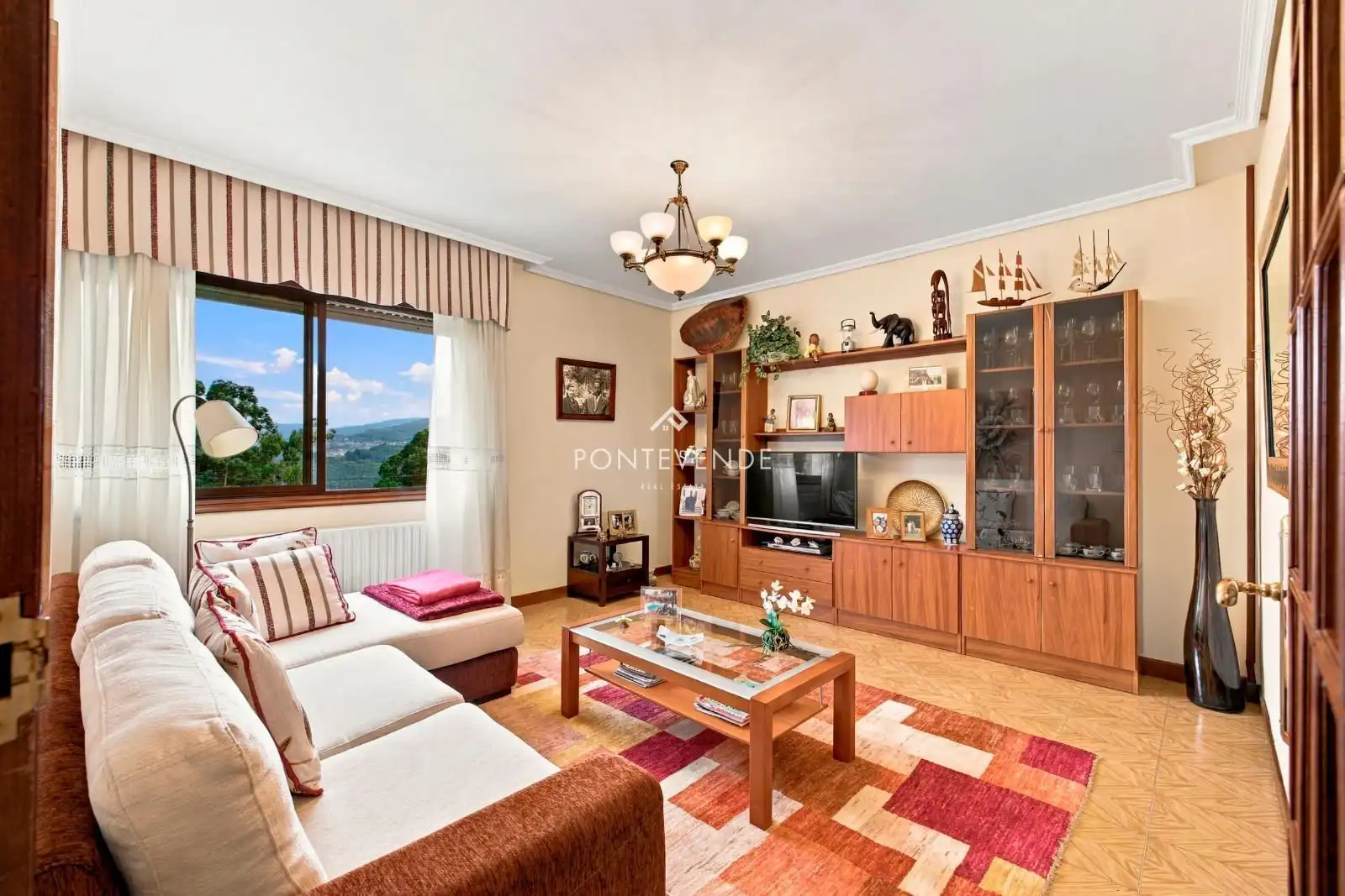 Sala de estar de Casa o chalet en venta en Campo Lameiro, Pontevedra
