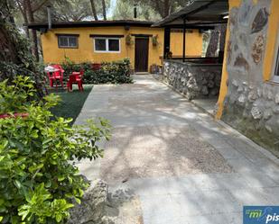 Jardí de Casa o xalet en venda en Santibáñez de Valcorba amb Calefacció, Jardí privat i Terrassa