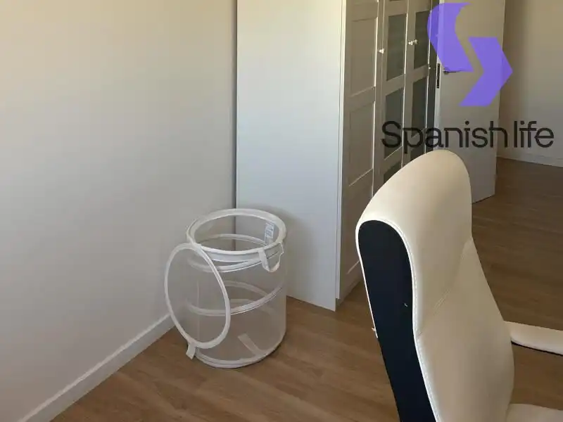 Bedroom of Apartments for sale in Valencia  with Air Conditioner, Heating and Furnished