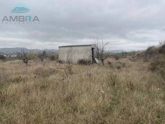 Terreno en Venta en N/A en La Vall d'Alcalà
