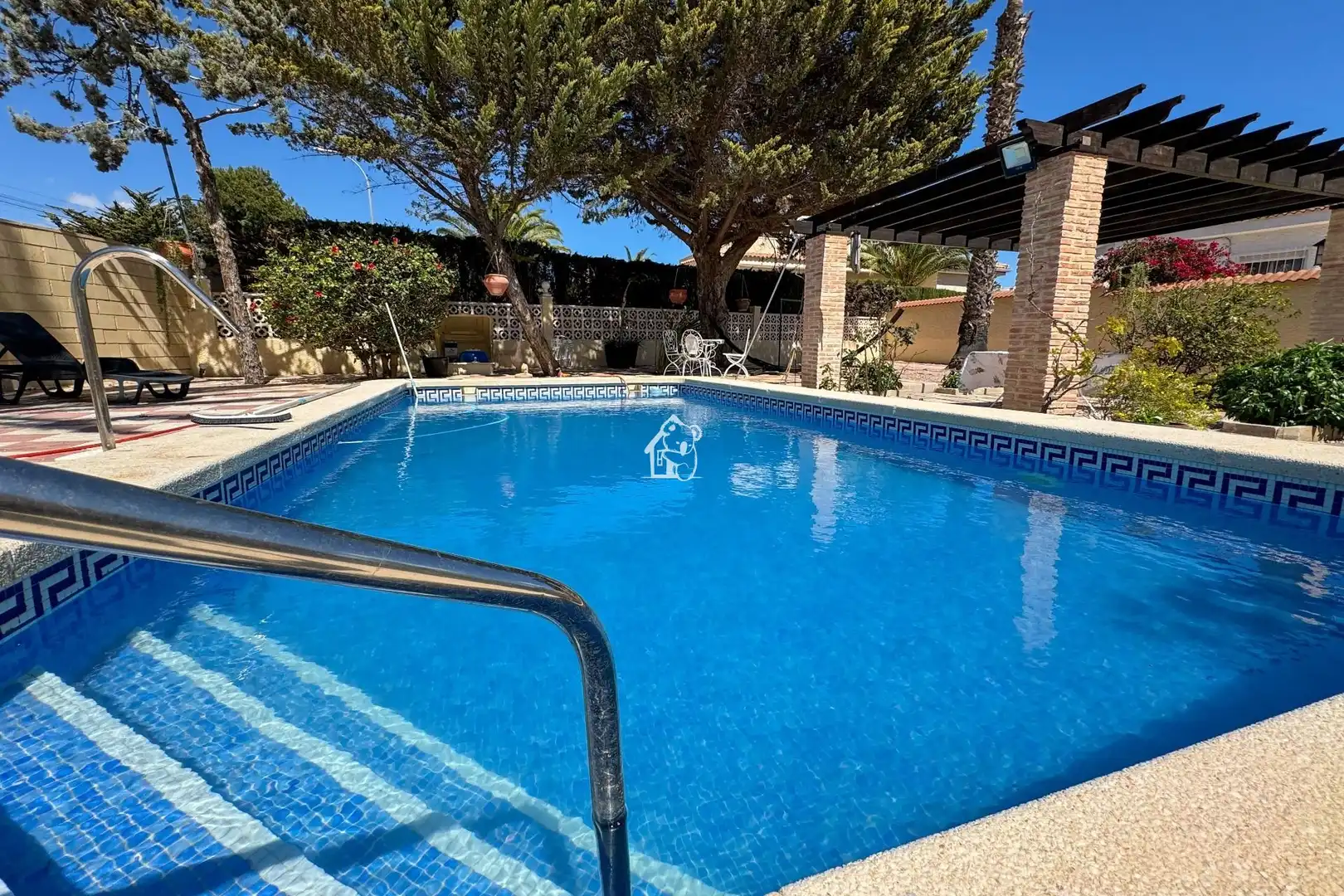 Piscina de Casa o chalet de alquiler en Rojales con Aire acondicionado, Jardín privado y Terraza