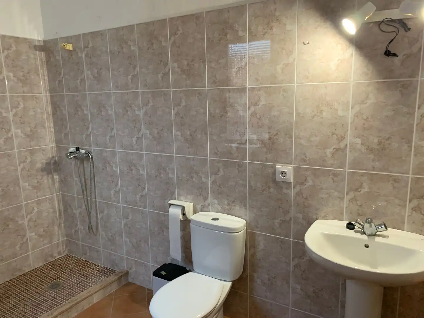 Bany de Pis en venda en Ciutadella de Menorca amb Balcó