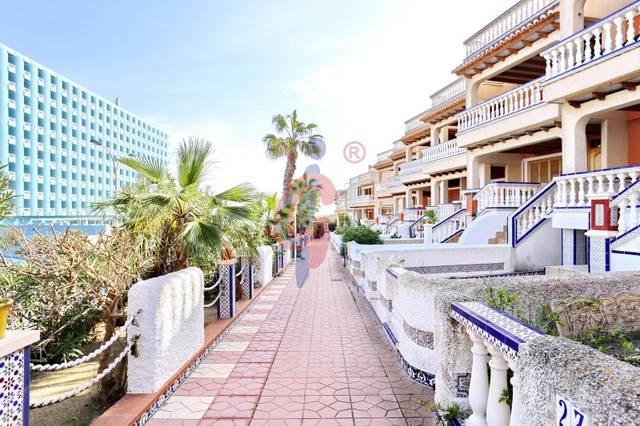 Casa adosada en Venta en Calle Alemania, 28 en El Moncayo - El Pòrtic